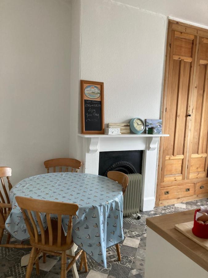 Long Meadow Bakery Appartement Pembroke Buitenkant foto